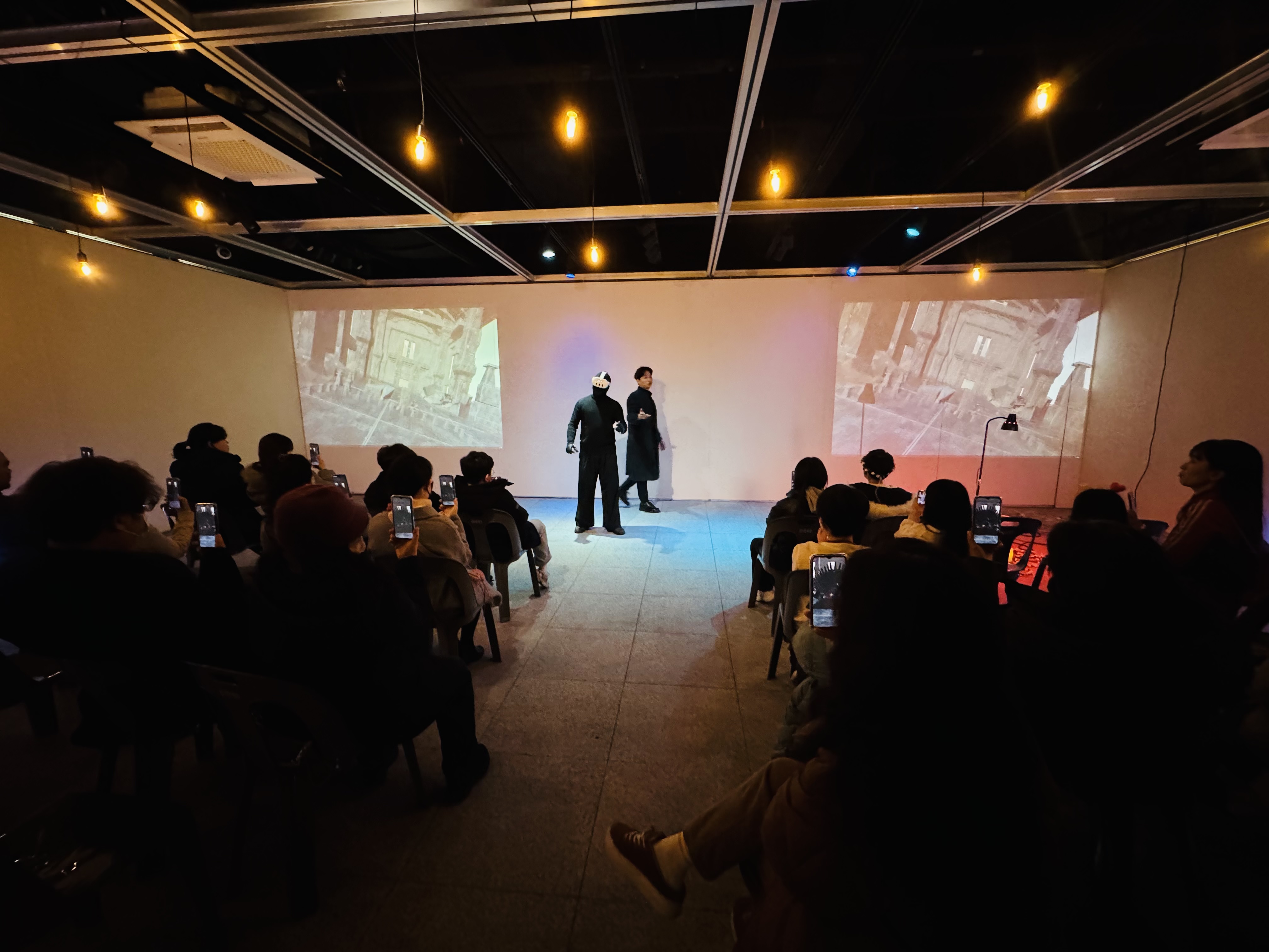 특별기획전 체험형VR퍼포먼스 <프로메테우스展>