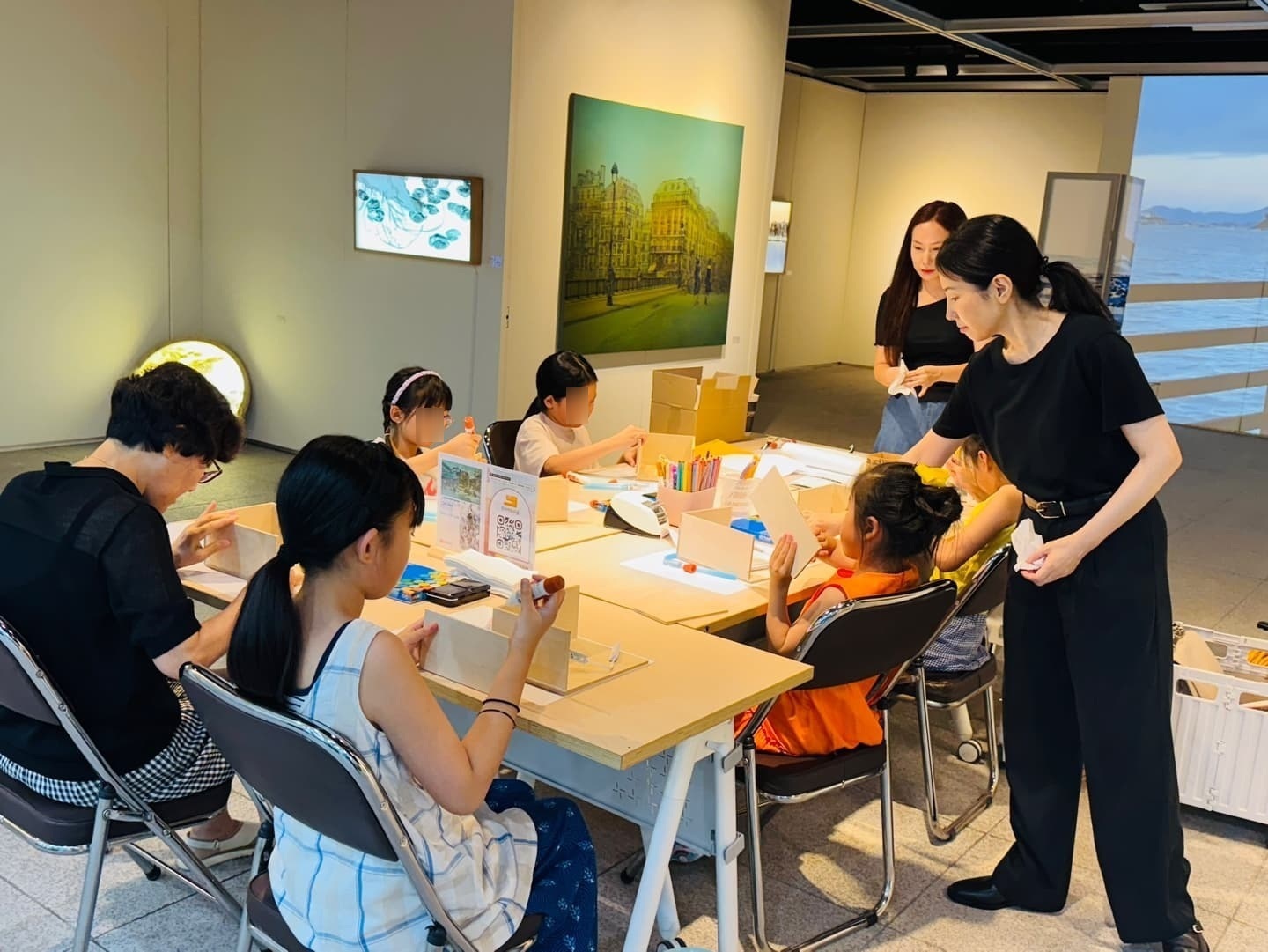 2025 Summer Salon展 전시 연계 프로그램 <나만의 라이트 박스 만들기, 추억 이어가기>